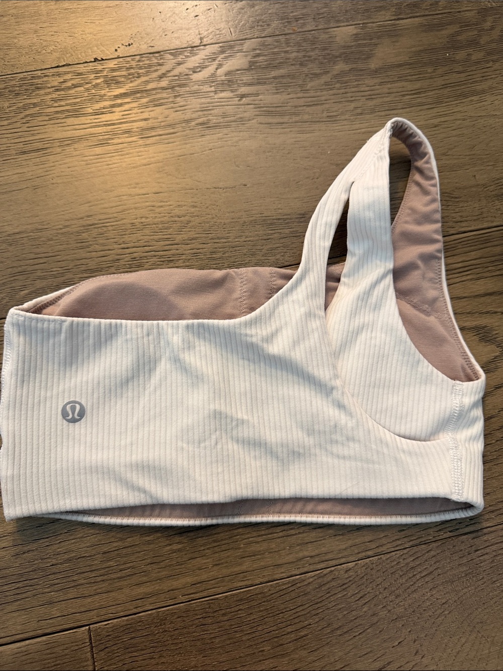 lululemon athletica Ribbed one shoulder white sports bra Top size 4